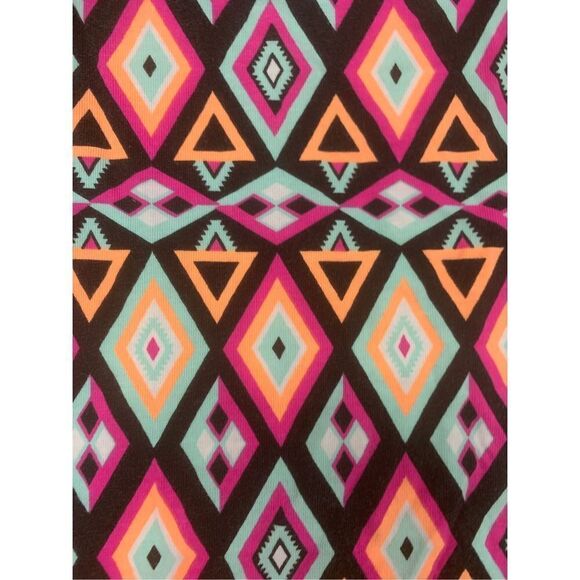 Multicolored Patterned Tank - Picture 4 of 5